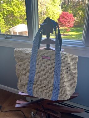 Vineyard Vines Never used tote!